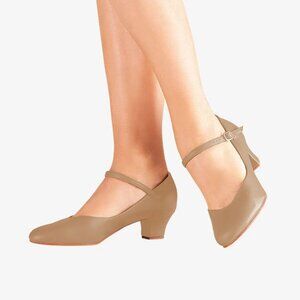 Só Dança Celine character shoes